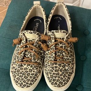 Leopard print Sperry sneakers